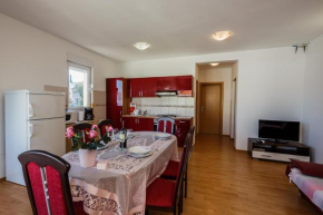  Apartments Nada  Трогир
